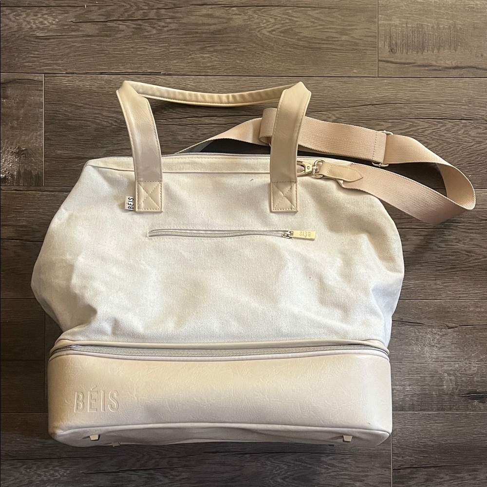 BEIS Cream and Tan Mini Weekender Travel Bag